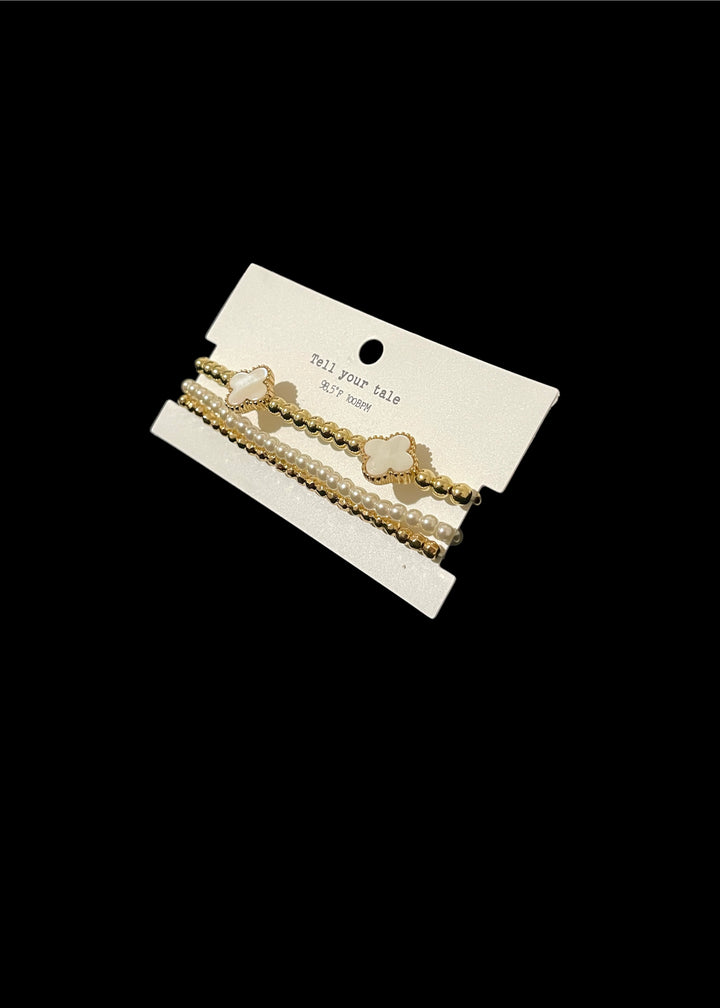 Clover and Gold Beaded Bracelet